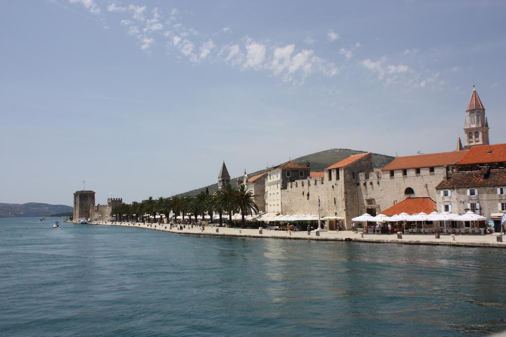 טרוגיר Apartments Gavric מראה חיצוני תמונה